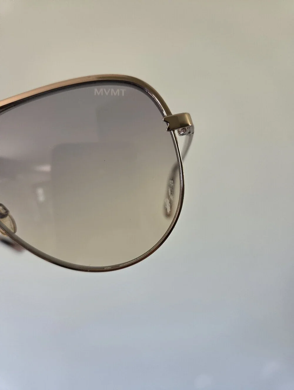 MVMT classic aviator